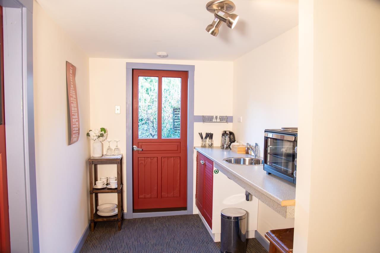 Bed and Breakfast Twin Gullies Akaroa Exterior foto
